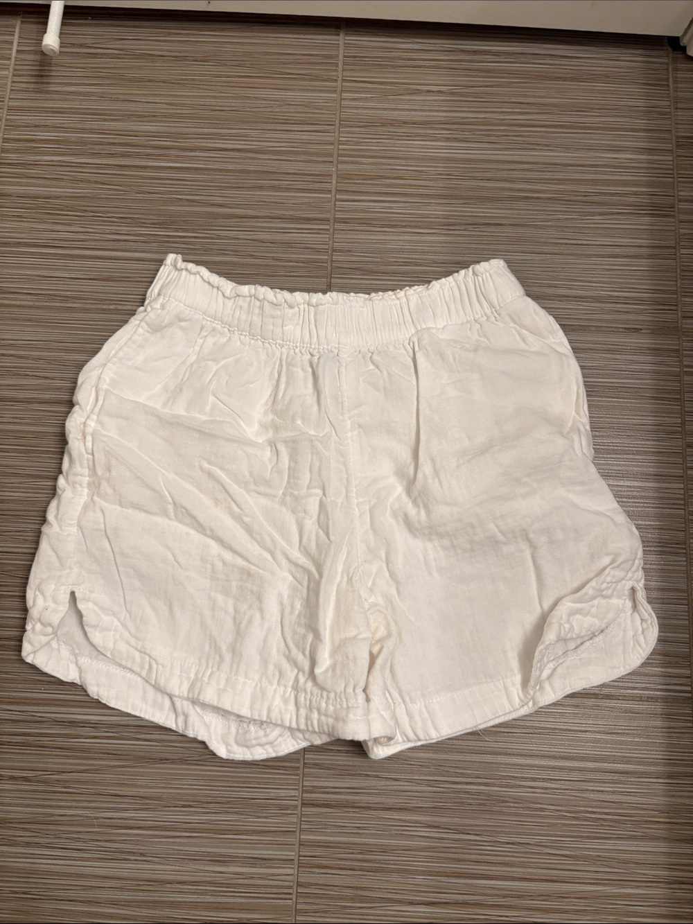 Old Navy White High-Waist Elastic Linen-Blend Cotton Gauze Shorts